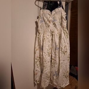 H&M White Floral Strapless Midi Dress
